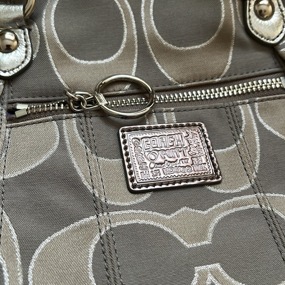 Coach Poppy Signature C Monogram Satchel Crossbody - Picture 4 of 8